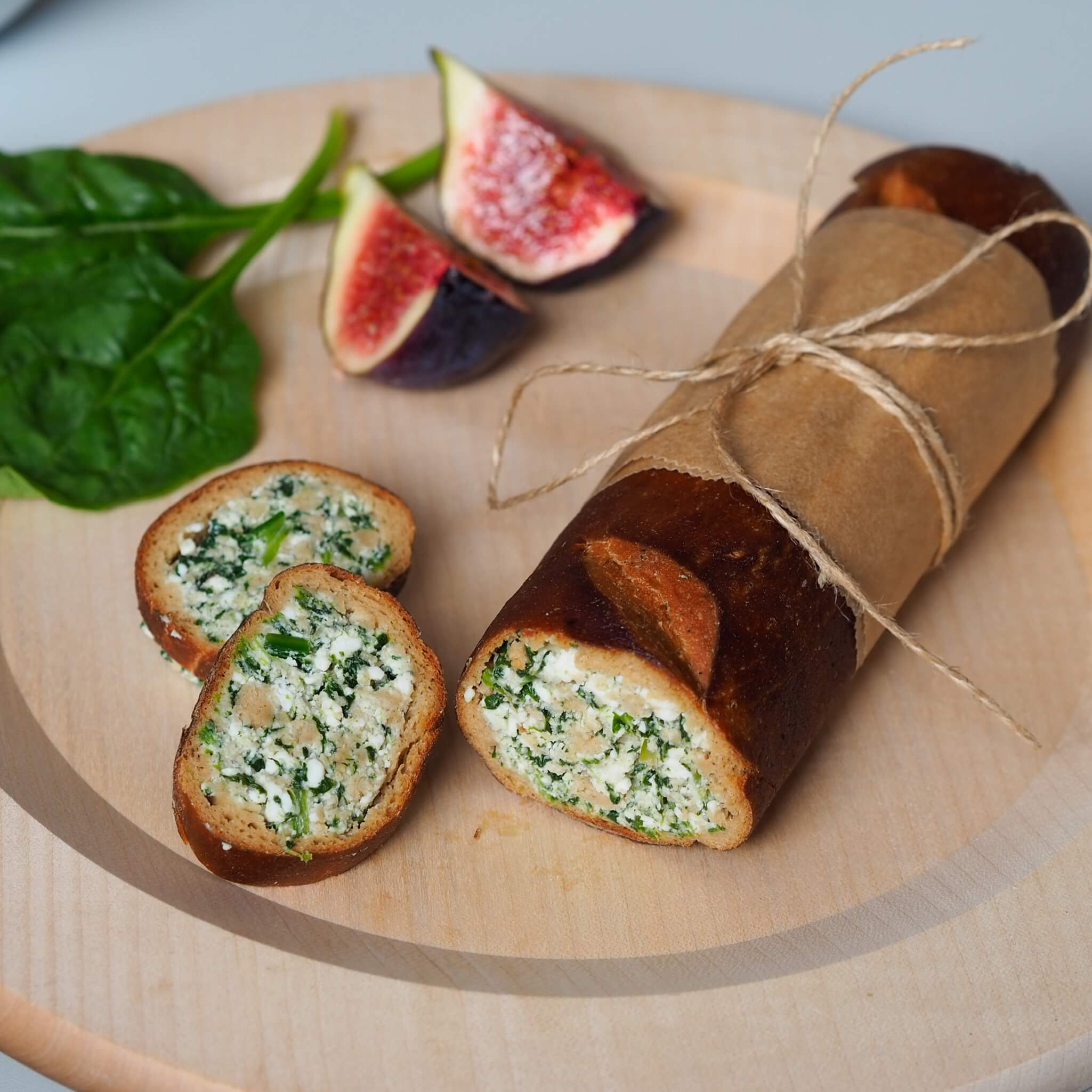 BenFit Rezepte || gefüllte Laugenbaguettes - glutenfrei, vegetarisch ...